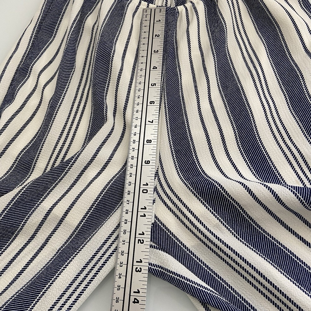 Emory Park‎ Women's Wide Leg Capri Romper Medium Navy White Strips Halter Top - Picture 8 of 9